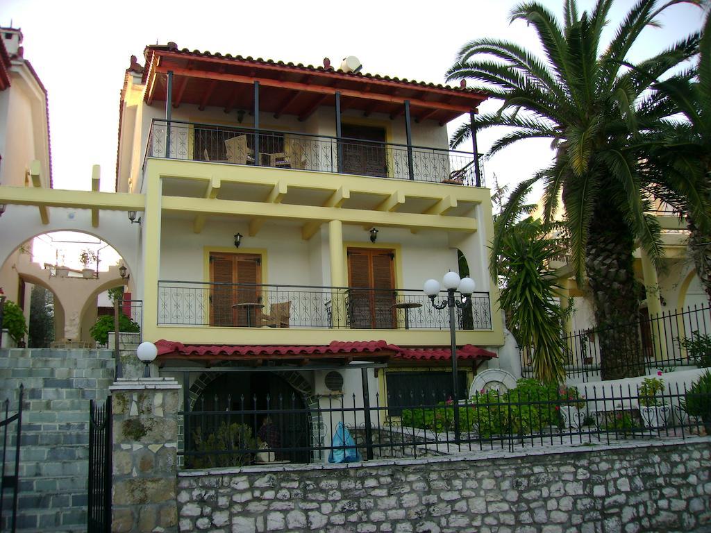 Melios Rooms Petalidi Exterior photo